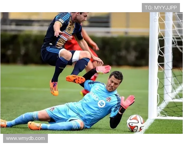 纽卡主场完胜热刺晋级下一轮 舍尔首开纪录沃尔特马德锁定胜局